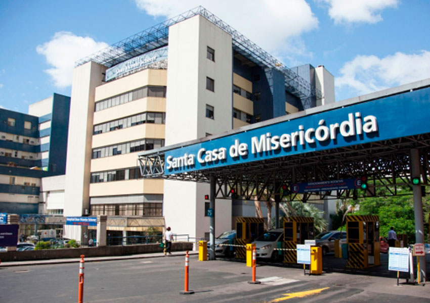 Crise nas Emergências Hospitalares de Porto Alegre: Atendimento Restrito devido à Superlotação